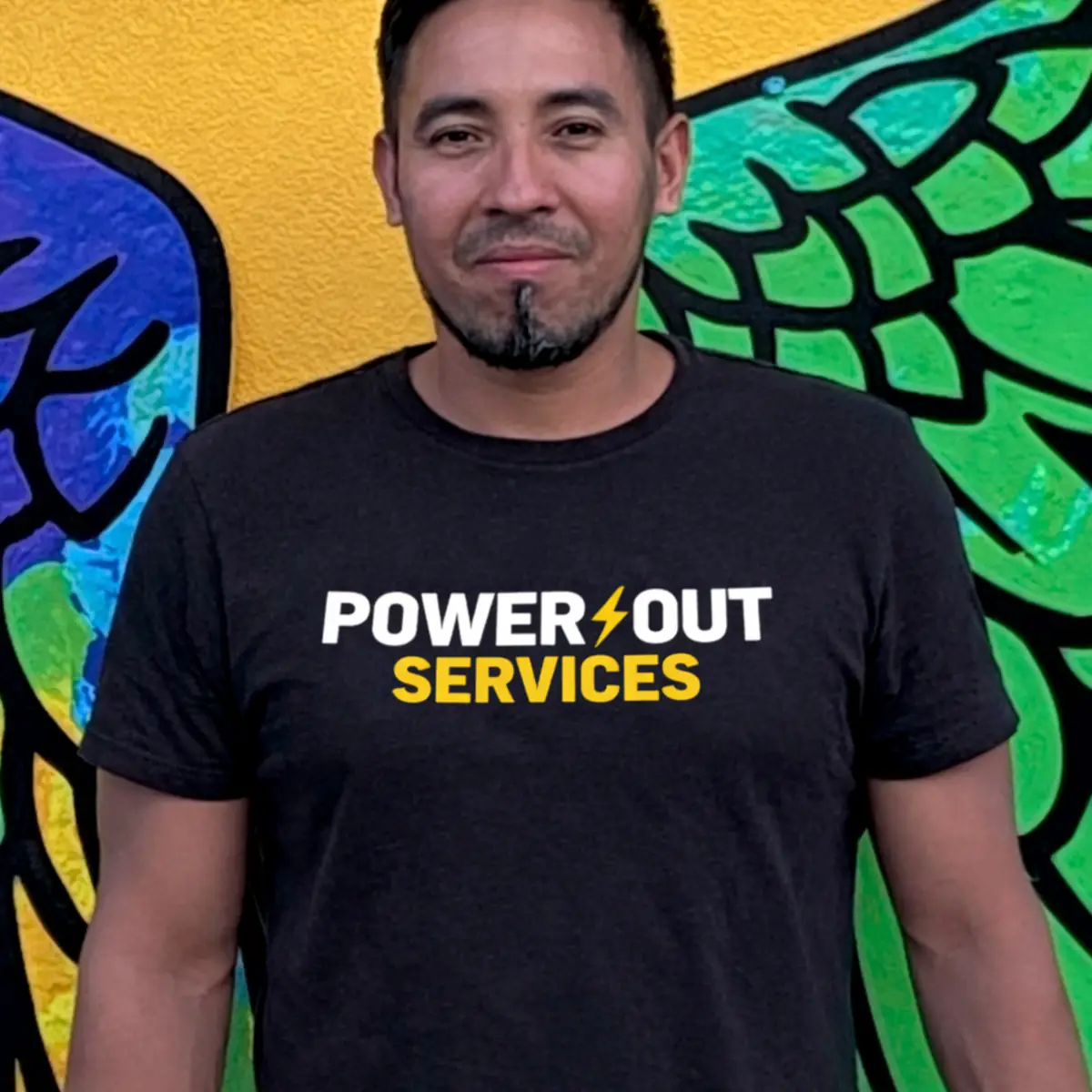 Antonio, electricista licenciado de PowerOut